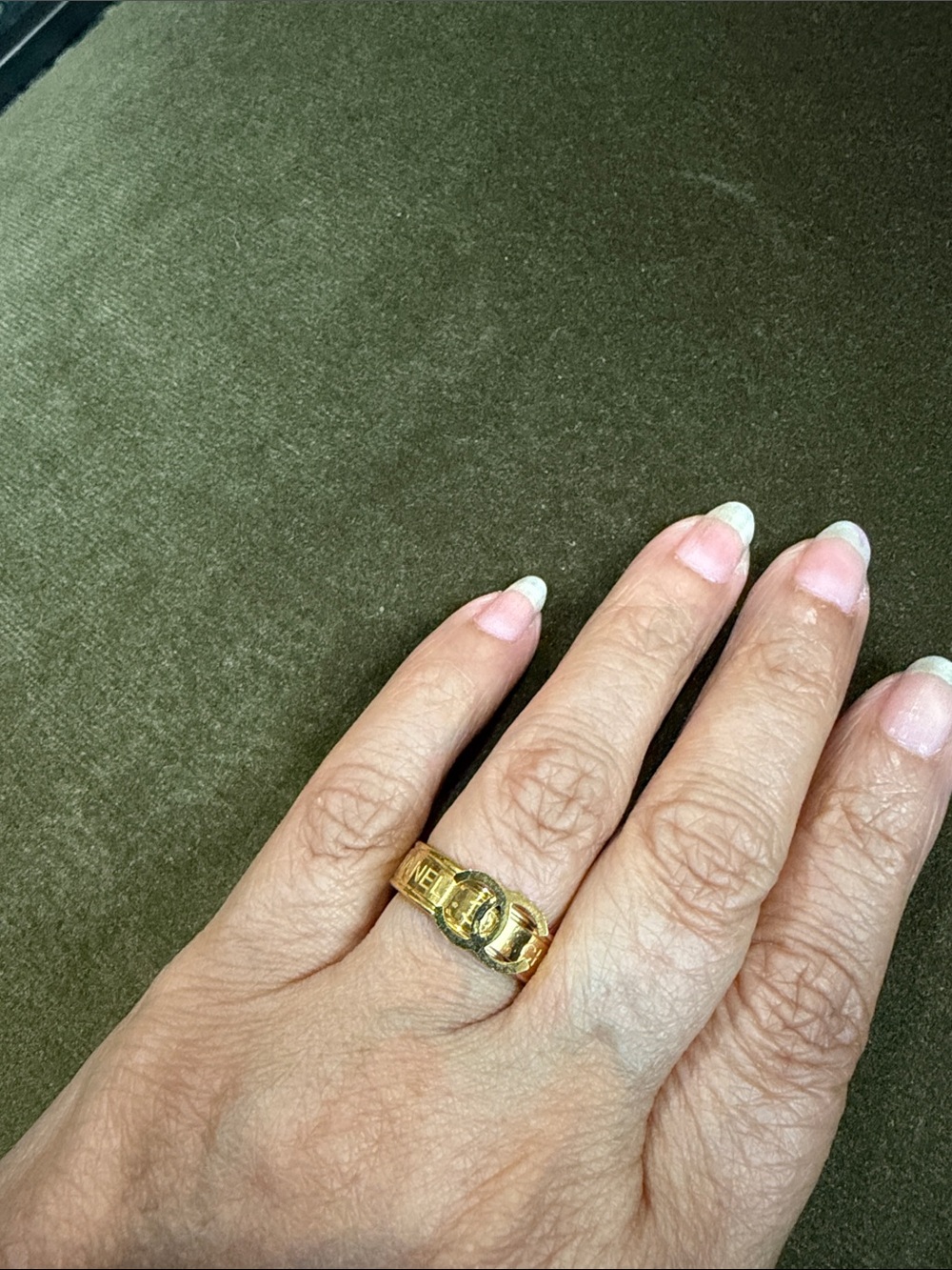 Gold Tone Women's Logo Accent Ring - Size 17 - Picture 3 of 5